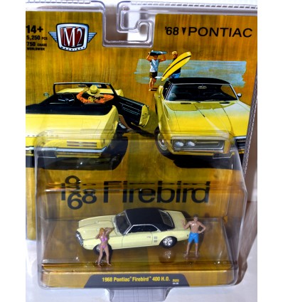M2 Diorama Sets - M2 Vintage Beach Set - 1968 Pontiac Firebird 400 H.O.