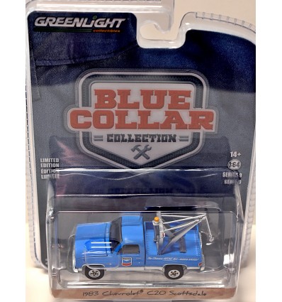 Greenlight - Blue Collar Collection -1983 Chevrolet C20 Scottsdale Tow Truck