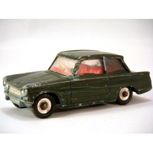Global Diecast Direct Junkyard - Dinky (134) Triumph Vitesse