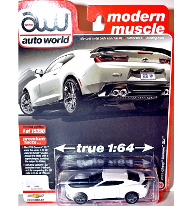 Auto World: 2019 Chevy Camaro ZL1