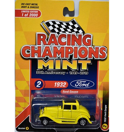 Racing Champions Mint Series - Limited Edition 30th Anniversary - 1932 Ford 5 Window Deuce Coupe