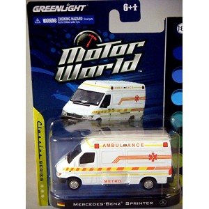 Greenlight Motor World Mercedes-Benz Sprinter - EMT Ambulance