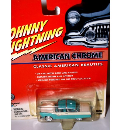 Johnny Lightning - American Chrome - 1955 Ford Crown Victoria