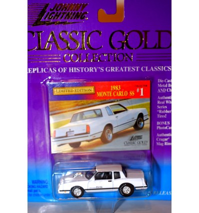 Johnny Lightning Classic Gold - 1983 Chevrolet Monte Carlo SS