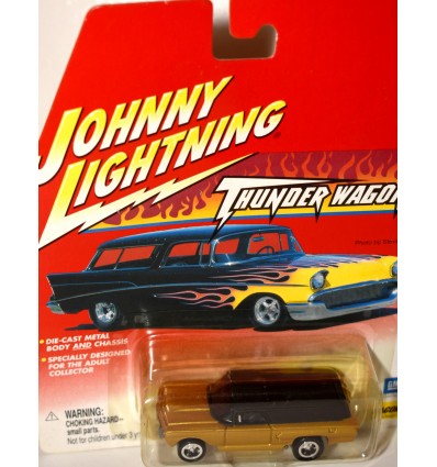 Johnny Lightning Thunder Wagons 1960 Chevrolet Sedan Delivery