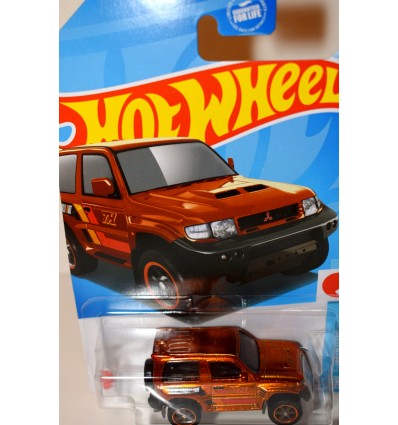 Hot Wheels Super Treasure Hunt - Mitsubishi Pajero