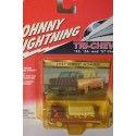 Johnny Lightning Tri-Chevys – 1957 Chevrolet Nomad Station Wagon 