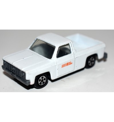 Ertl - Hardees Road Runner Promo - Chevrolet Squarebody Fleetside Pickup Truck