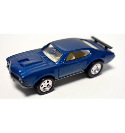 Johnny Lightning Muscle Cars USA - 1969 Oldsmobile 442