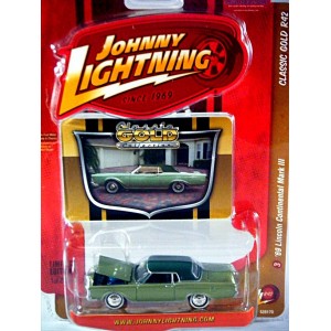 Johnny Lightning Classic Gold - 1969 Lincoln Continental Mark III