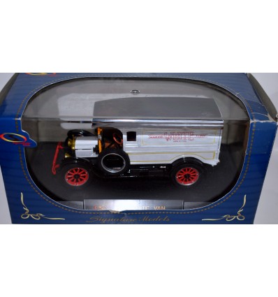 Signature Models - 1920 White Nationwide Express Van