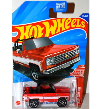Hot Wheels - 1975 Chevrolet open top Blazer