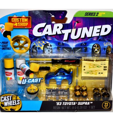 MGA Entertainment - Car Tuned Custom Shop set - 1993 Toyota Supra