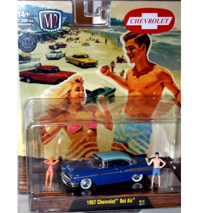 M2 Diorama Sets - 1957 Chevrolet Bel Air Beach Diorama Set