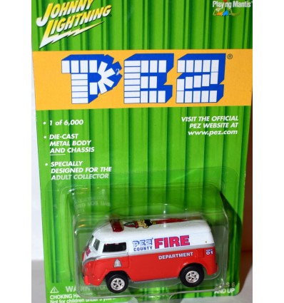 Johnny Lightning Promo - PezVille - Volkswagen Fire Department Van