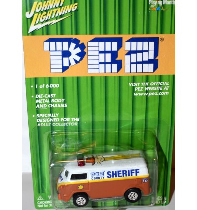 Johnny Lightning Promo - PezVille - Volkswagen County Sheriff Van