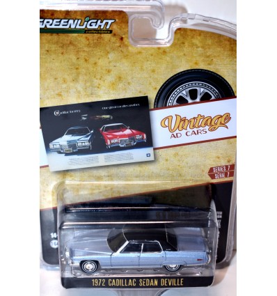 Greenlight Vintage Auto Ads - 1972 Cadillac Sedan DeVille