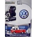 Greenlight - Club V-Dub - 1976 Volkswagen T2 Double Cab Road Service Pickup Truck