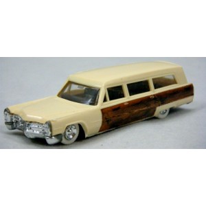 Praline Auto-Modelle - 1966 Cadillac Estate Wagon