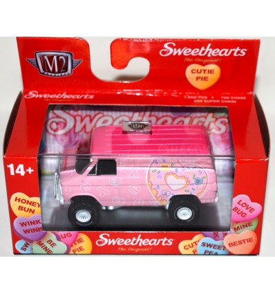 Valentines Day - M2 Machines - Sweethearts - 1971 Chevrolet G10 Van 4x4