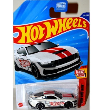 Hot Wheels - Ford Mustang Dark Horse