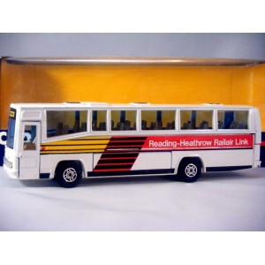 Corgi Reading - Heathrow Railair Link Coach Bus