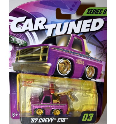 MGA Entertainment - CarTuned - 1987 Chevy C10 Squarebody Lowrider Tow Truck