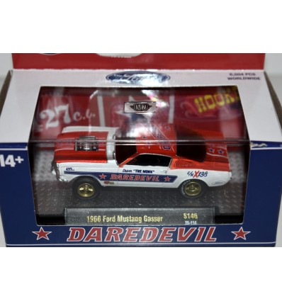 M2 Machines Auto-Thentics 1966 Ford Mustang Fastback Fanta Gasser