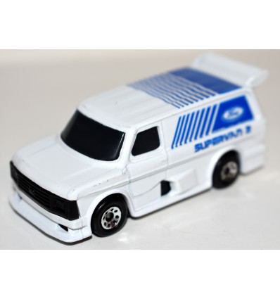 Matchbox - Ford Supervan II (with Fog Lights)