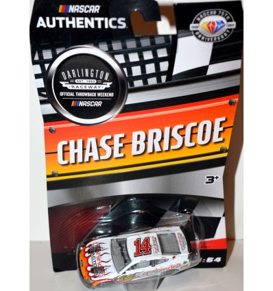 Lionel NASCAR Authentics - Throwback Weekend Chase Briscoe Mahindra Tractors Ford Mustang
