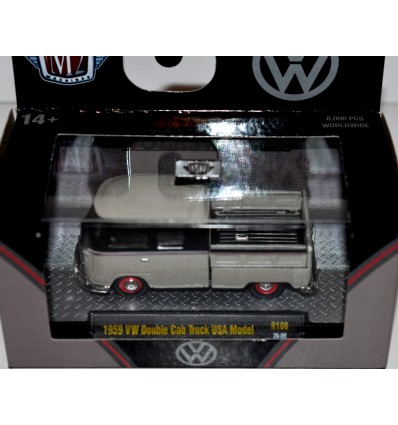 M2 Machines Auto-Thentics - 1959 Volkswagen Double Cab Truck USA Model