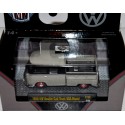 M2 Machines Auto-Thentics - 1959 Volkswagen Double Cab Truck USA Model