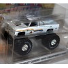 Greenlight - Kings of Krunch Hot Pursuit- RCMP - Royal Canadian Mounted Police 86 Chevy Silverado 4x4 Pickup Truck