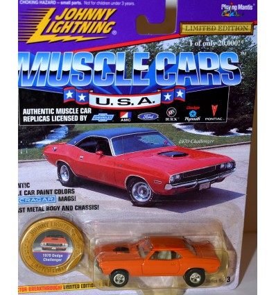 Johnny Lightning Muscle Cars USA - 1970 Dodge Challenger