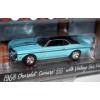 Greenlight Hobby Shop - 1968 Chevrolet Camaro SS with Vintage Gas Pump