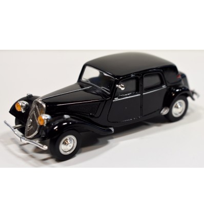 del Prado - 1954 Citroen 11CV