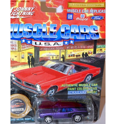 Johnny Lightning Muscle Cars USA 1971 Plymouth Hemi Cuda