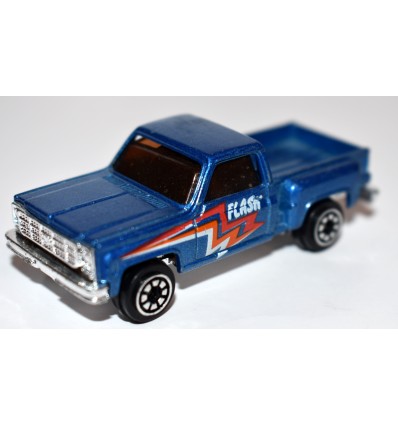 Yat Ming - Chevy Squarebody Stepside Pickup Truck - Flash
