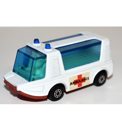 Matchbox - Stretcha Fetcha EMT Ambulance