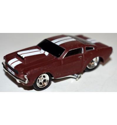 Muscle Machines Ford Mustang Fastback 