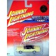 Johnny Lightning Muscle Cars USA - 1967 Oldsmobile 442