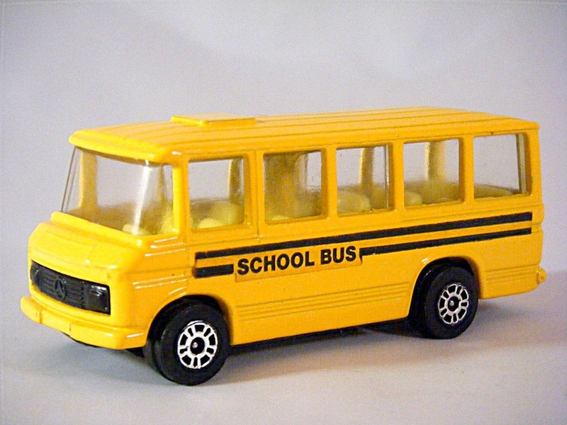 Corgi Juniors (15-C) - Mercedes-Benz School Bus