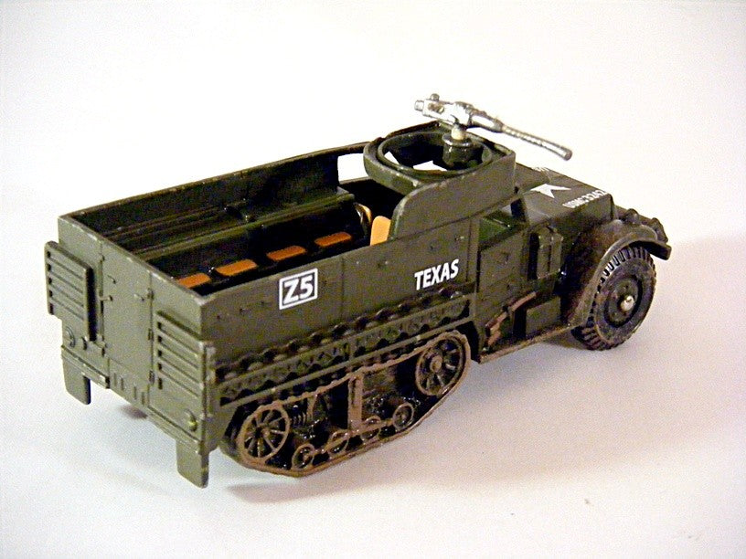 CORGI (CS90050) Fighting Machines GUADALCANAL M3 A1 HALF TRACK