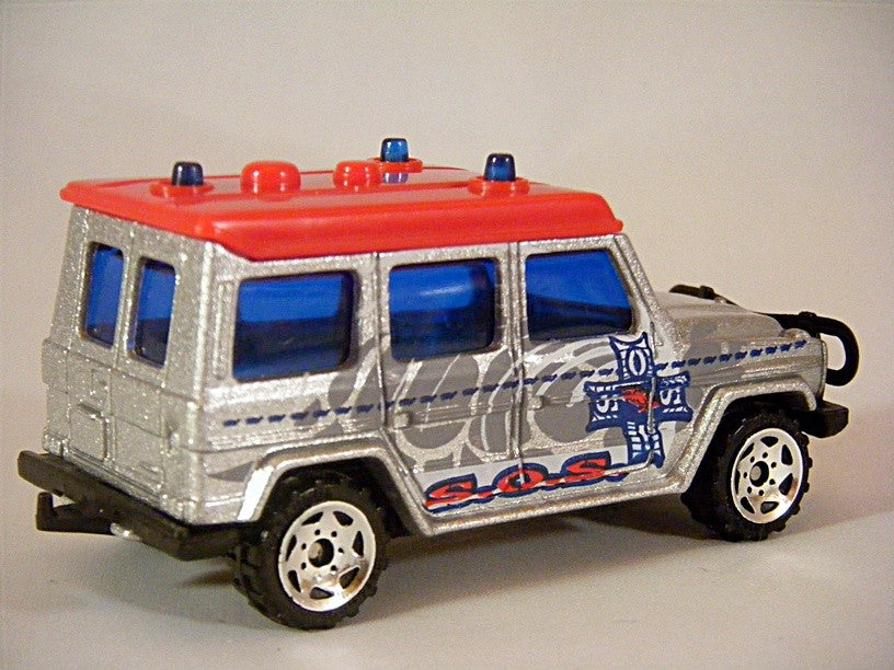 Matchbox - Mercedes-Benz 280-GE EMT Rescue Truck