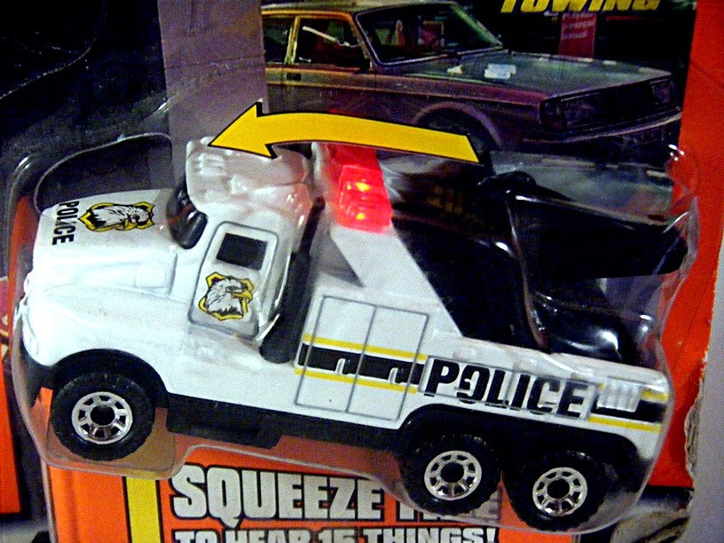 Matchbox Real Talkin Series - Police HD Tow Truck