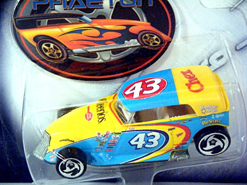 Hot Wheels Racing - Petty Racing Phaeton