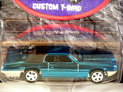 Johnny Lightning 30th Anniversary Ford Thunderbird with Patch