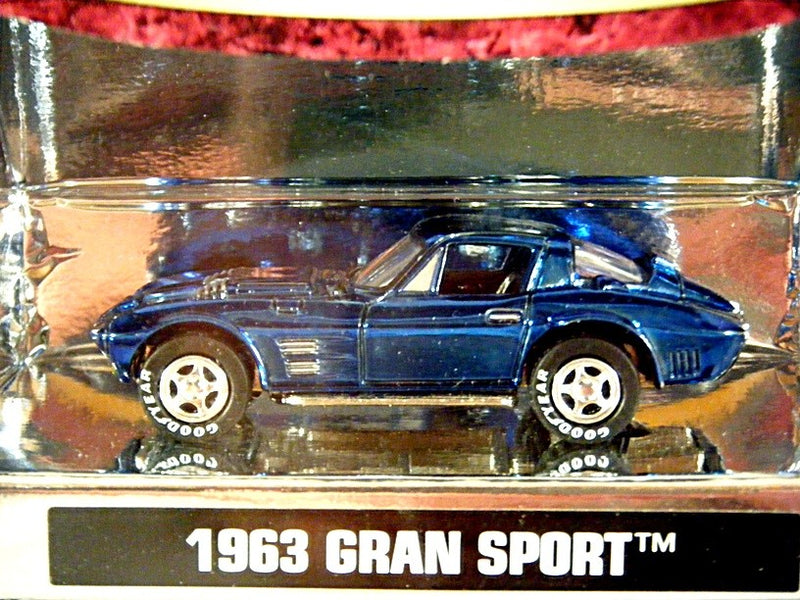 Johnny Lightning First Shots - 1965 Chevrolet Corvette Stingray Coupe