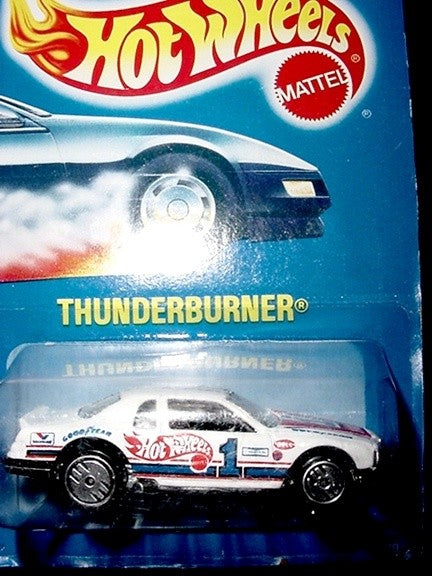 Hot Wheels Thunderburner - Ford Thunderbid NASCAR Stock Car