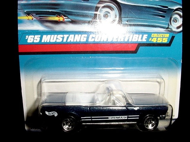 Hot Wheels 1965 Ford Mustang Convertible